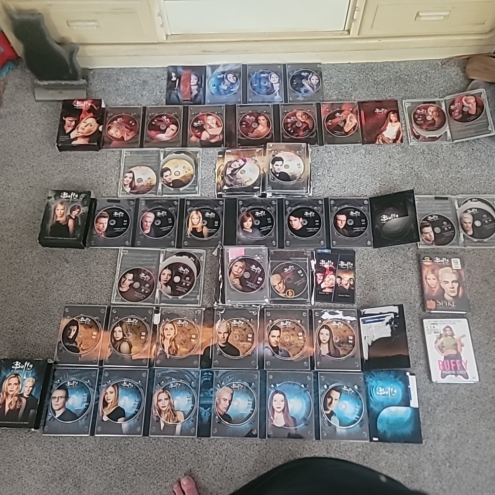 COPY - Buffy the Vampire Slayer Complete Series Seasons 1–7 DVD +EXTRAS New Sea…